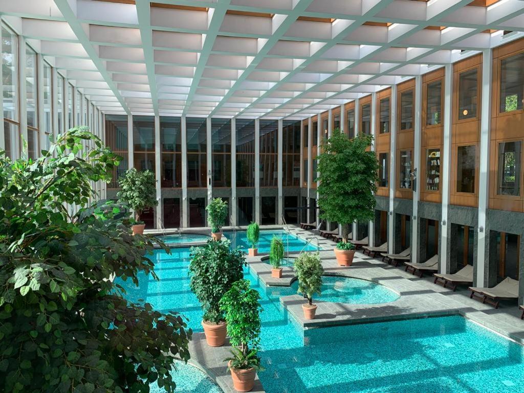 Neue Stillvolle Wohnung Im Steinbach Palais, Ideale Lage Bad Saarow Extérieur photo